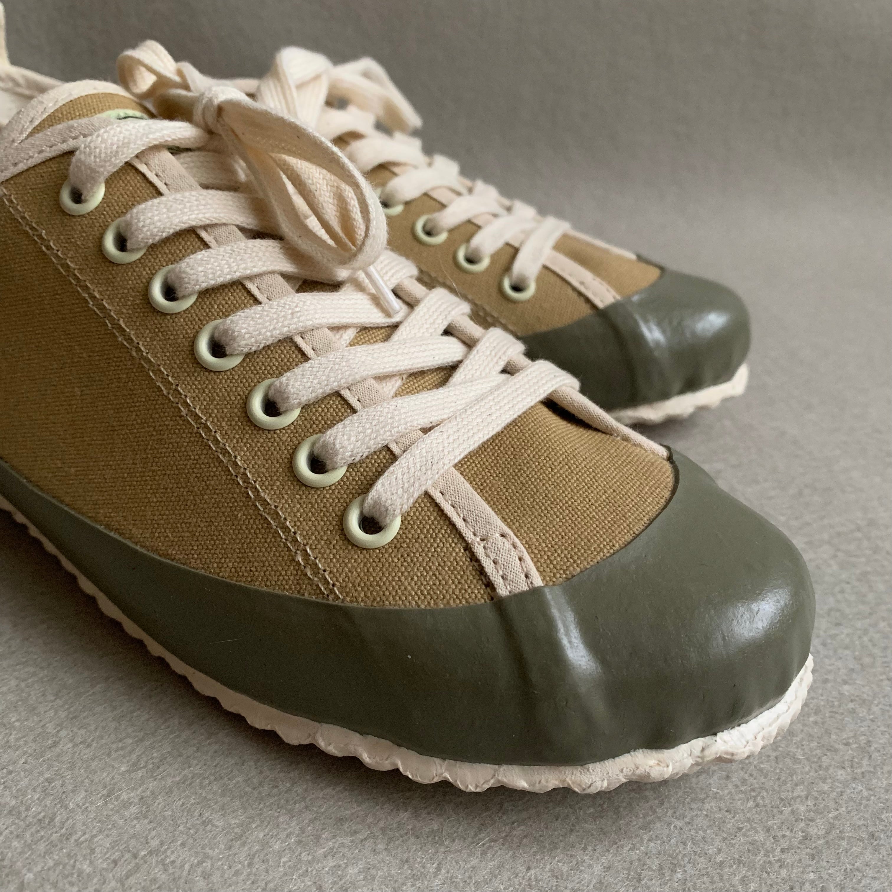 MARINE TYPE 2 DECK SHOE KHAKI/OLIVE - Image 5