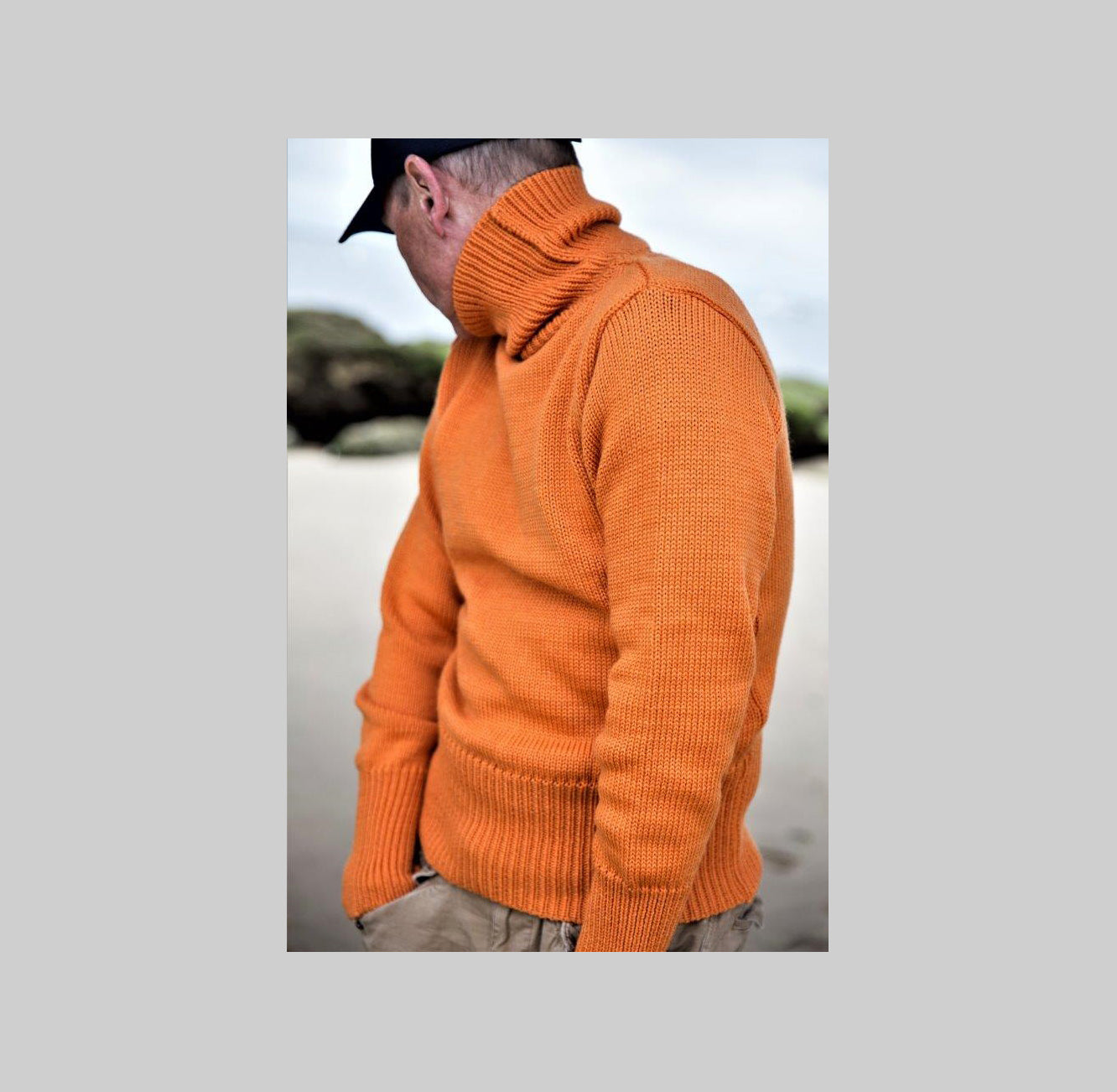 THE DIVER - ORANGE - Image 2